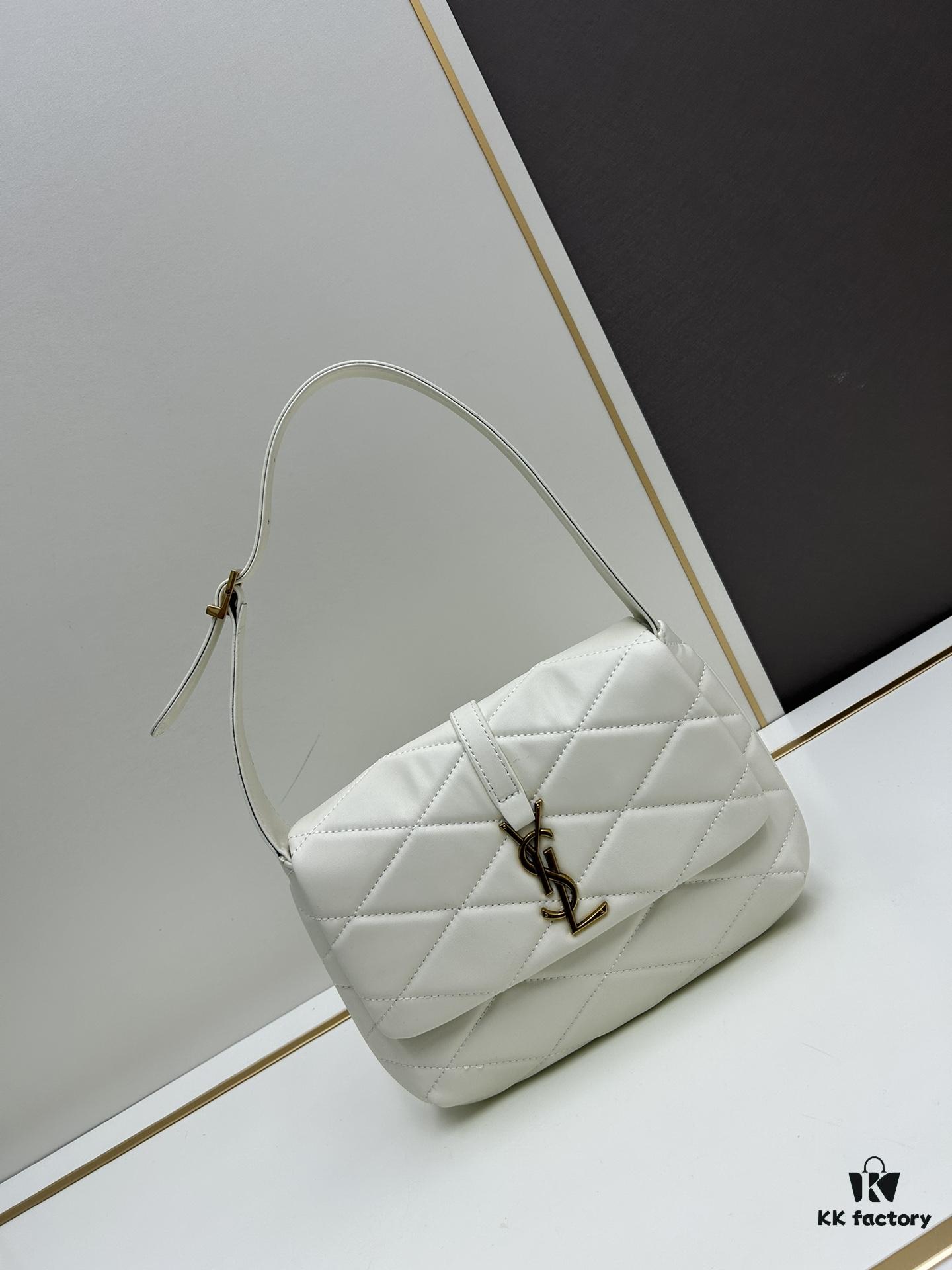 New Arrival with Box 💰 From Rosé's Back View, See How Beautiful the YSL Trapezoid Shoulder Bag Is! ||| Gold Logo + Diamond Quilting Trapezoidal Silhouette