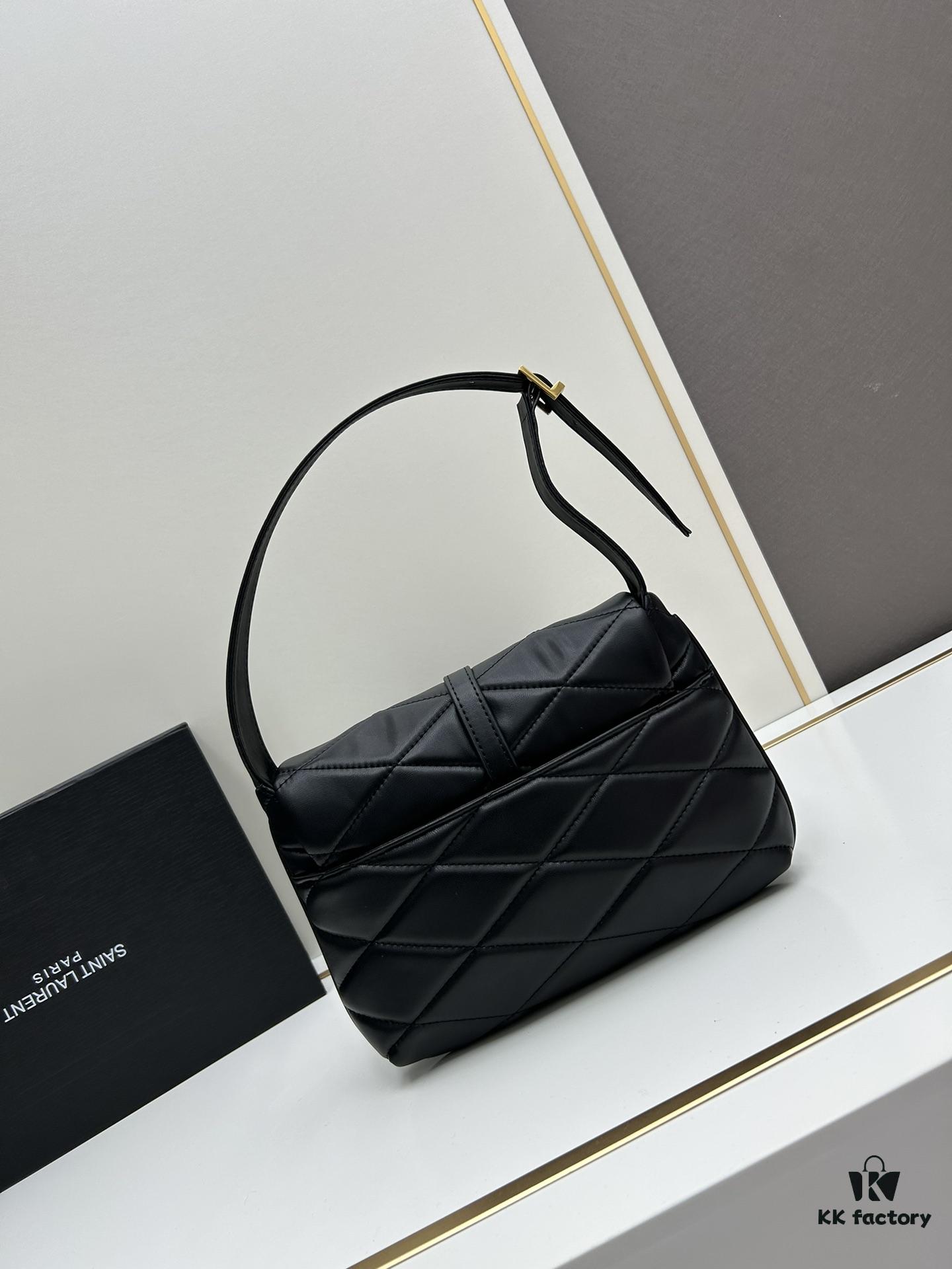 New Arrival with Box 💰 From Rosé's Back View, See How Beautiful the YSL Trapezoid Shoulder Bag Is! ||| Gold Logo + Diamond Quilted Trapezoidal Silhouette