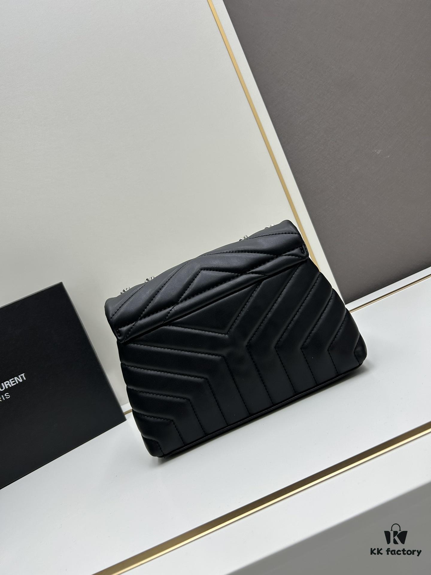 New Medium Size YSL Classic Loulou, Stunning Look