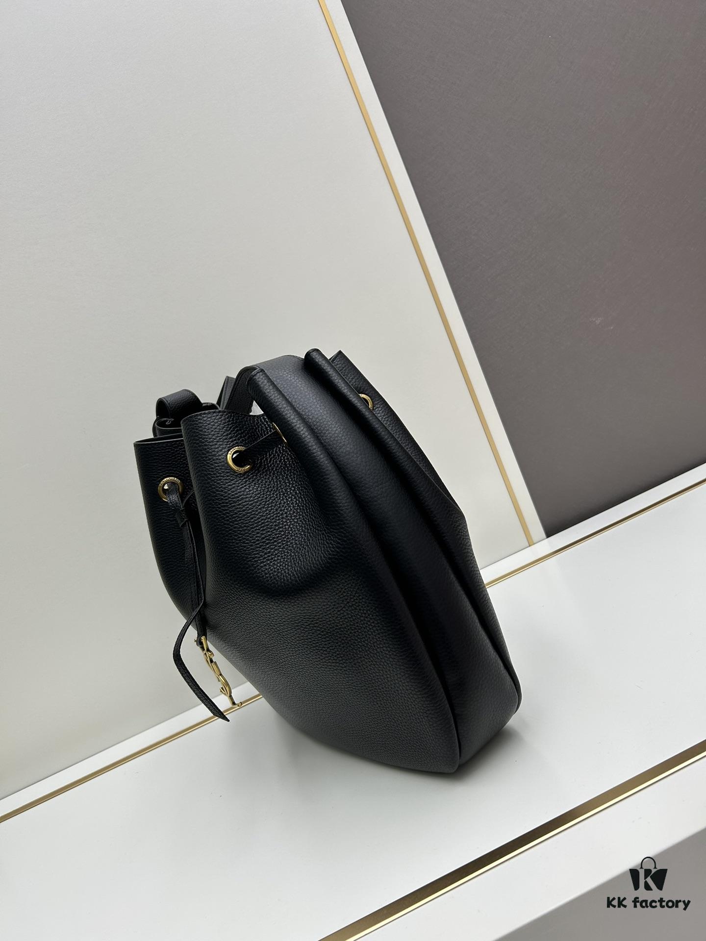 YSL 2024 New Arrival, Instantly Stunning and Trendsetting 💗 Like a Goddess Walking the Fashion Frontier