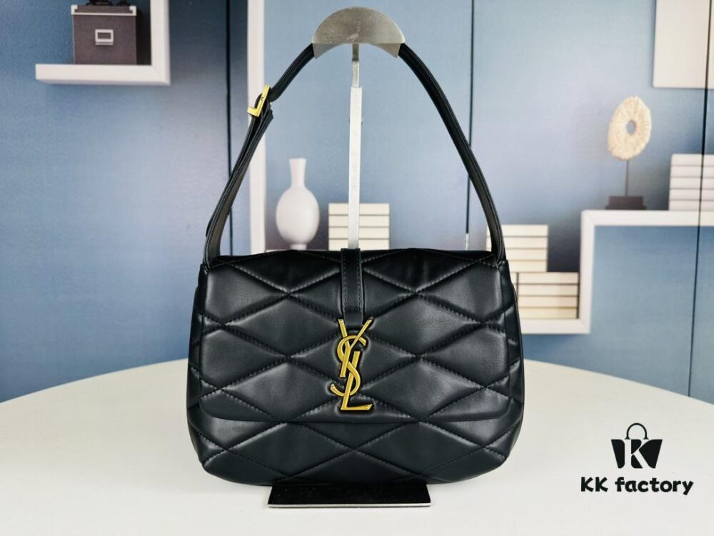 New Arrival with Box 💰 See How Beautiful the YSL Trapezoid Shoulder Bag Looks from Rosé's Back View!