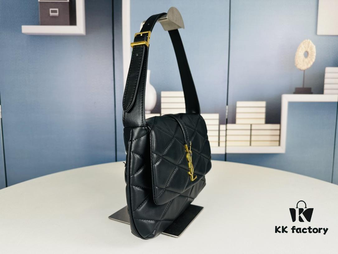 New Arrival with Box 💰 See How Beautiful the YSL Trapezoid Shoulder Bag Looks from Rosé's Back View!