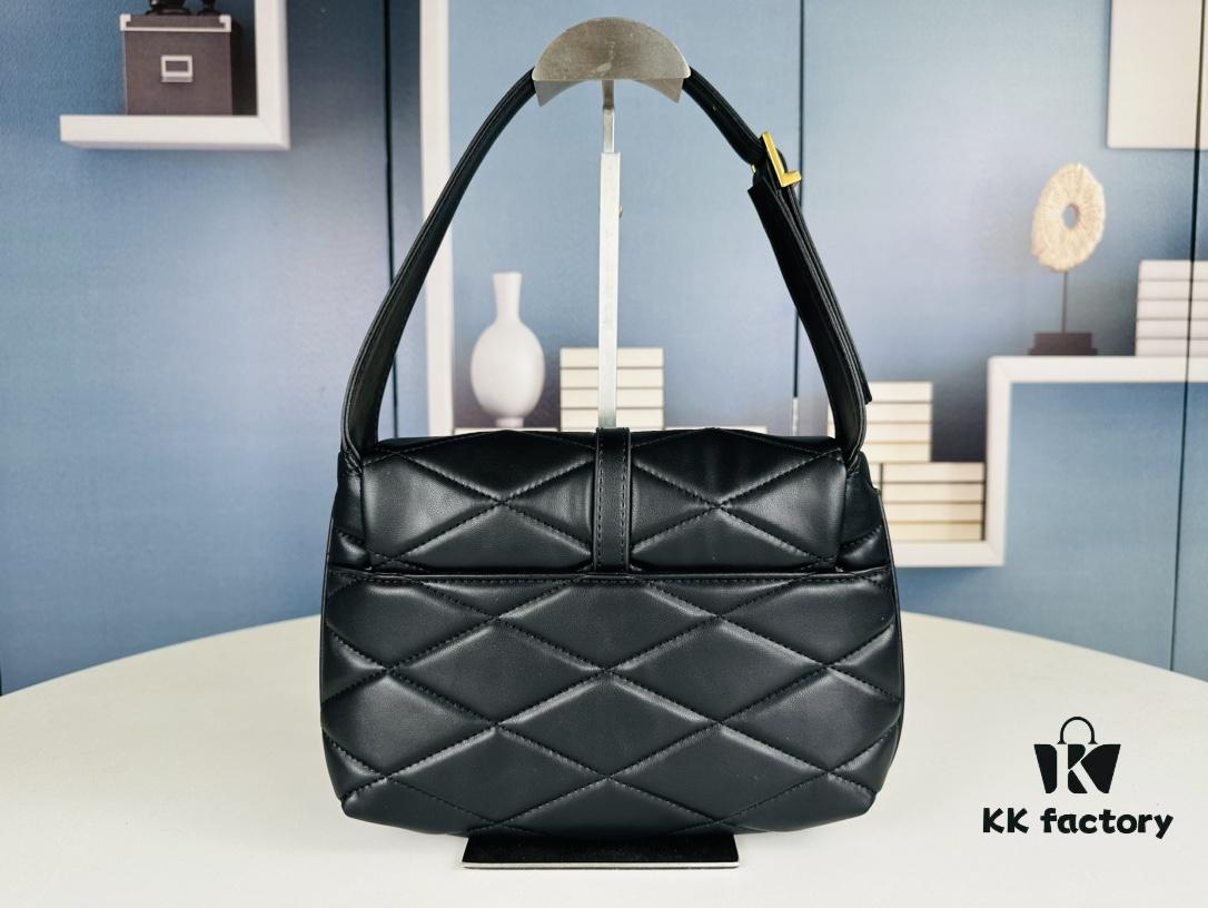 New Arrival with Box 💰 See How Beautiful the YSL Trapezoid Shoulder Bag Looks from Rosé's Back View!