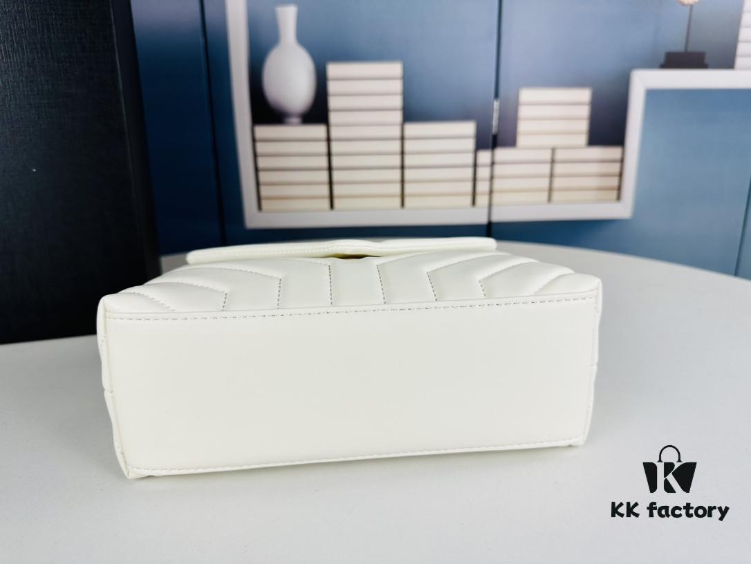 New Medium Size YSL Classic Loulou, Stunning Look