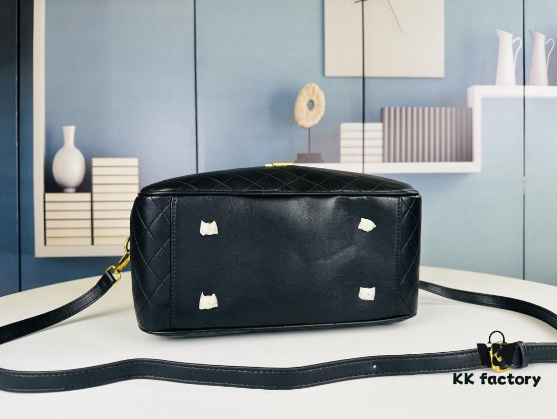 YSL New Arrival | Bowling Bag LYIA DUFFLE