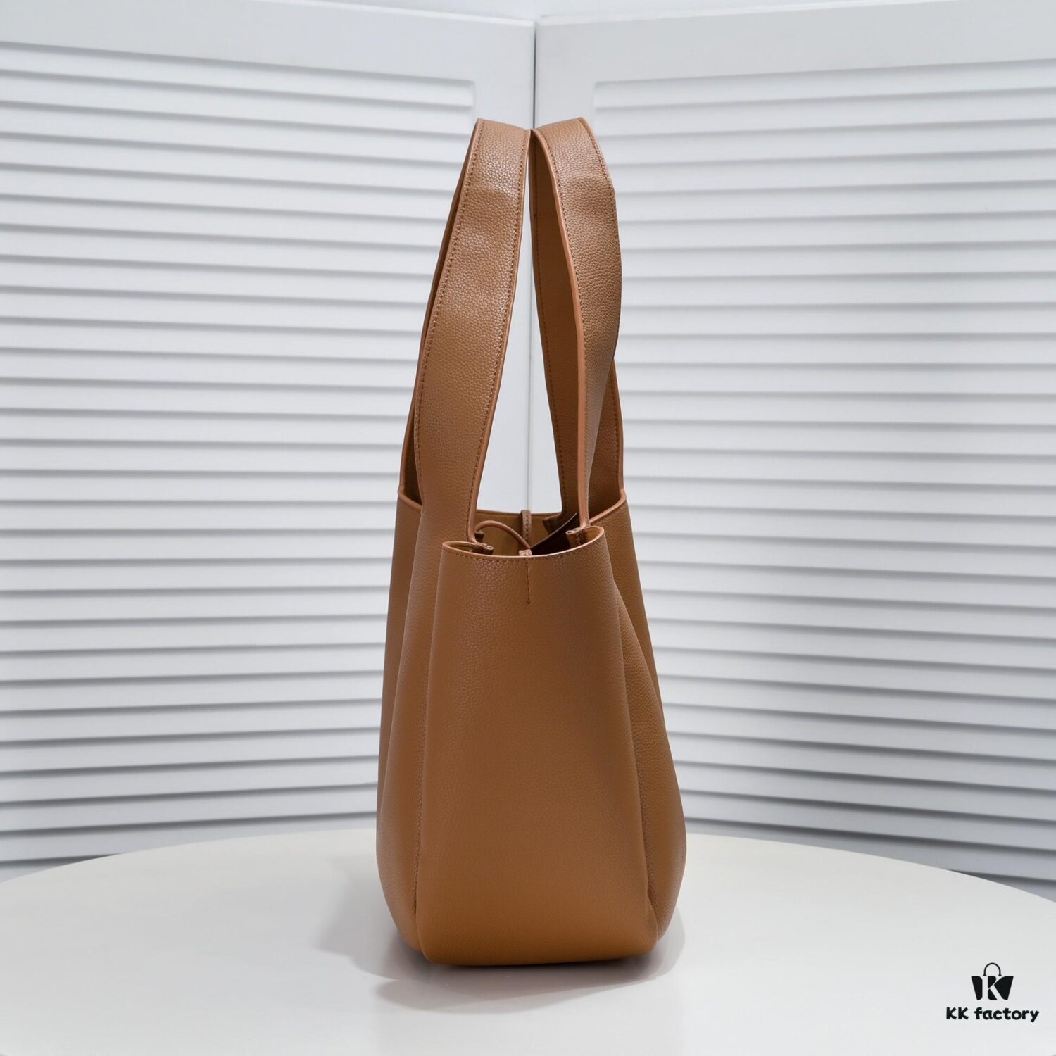 YSL Latest Bea Tote Bag - Autumn/Winter Bestseller