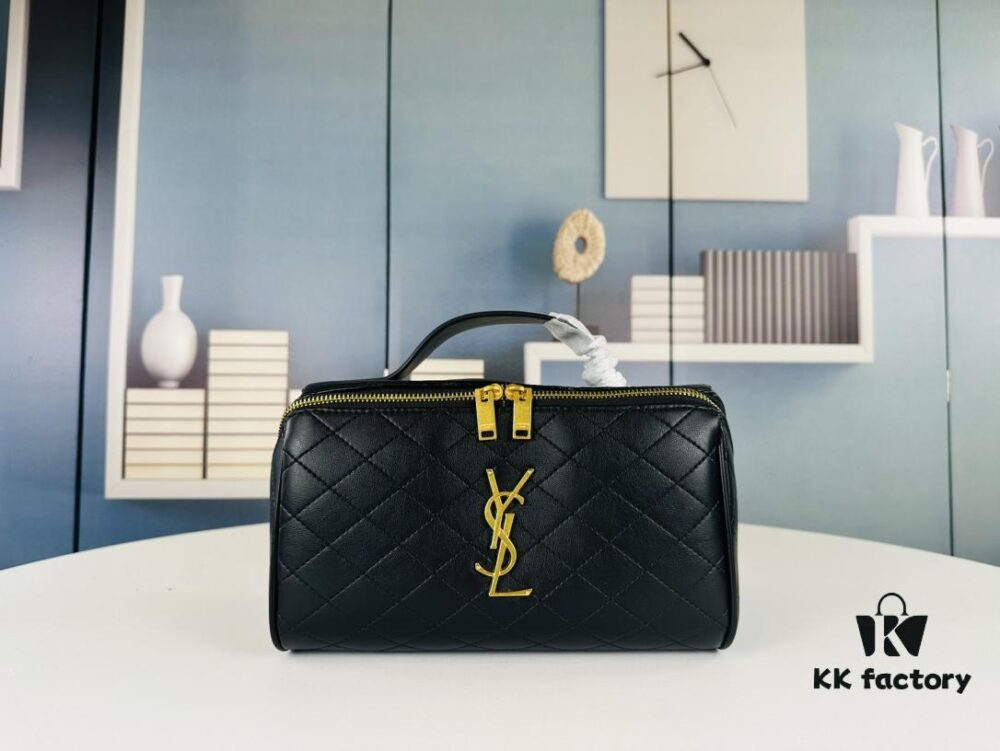 New Arrival Box Set: A Large Capacity Makeup Bag, Super Practical and Adorable — YSL's Latest Comeback