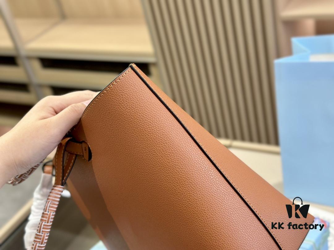 Loewe Tote with Gift Box