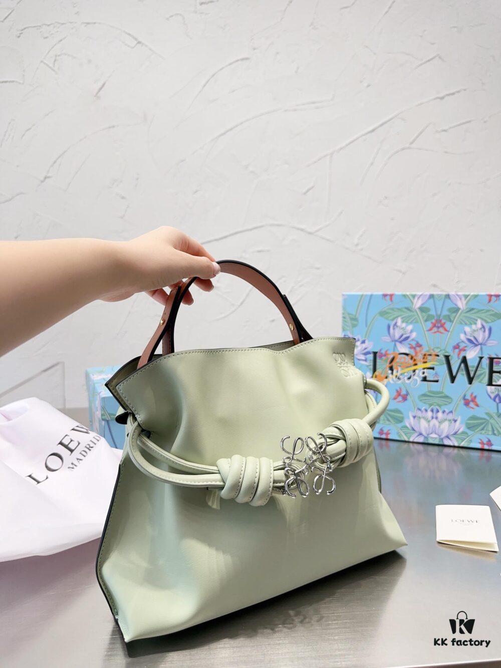 Loewe LOEWE Women's Bucket Bag Shoulder Crossbody Bag