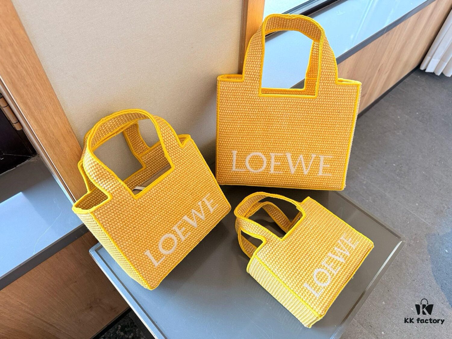 Loewe Anagram Basket Embroidered Logo Straw Woven Shopping Bag Tote Summer New Arrival Basket Bag Woven Leather-Combined Tote Beach Vacation Handbag