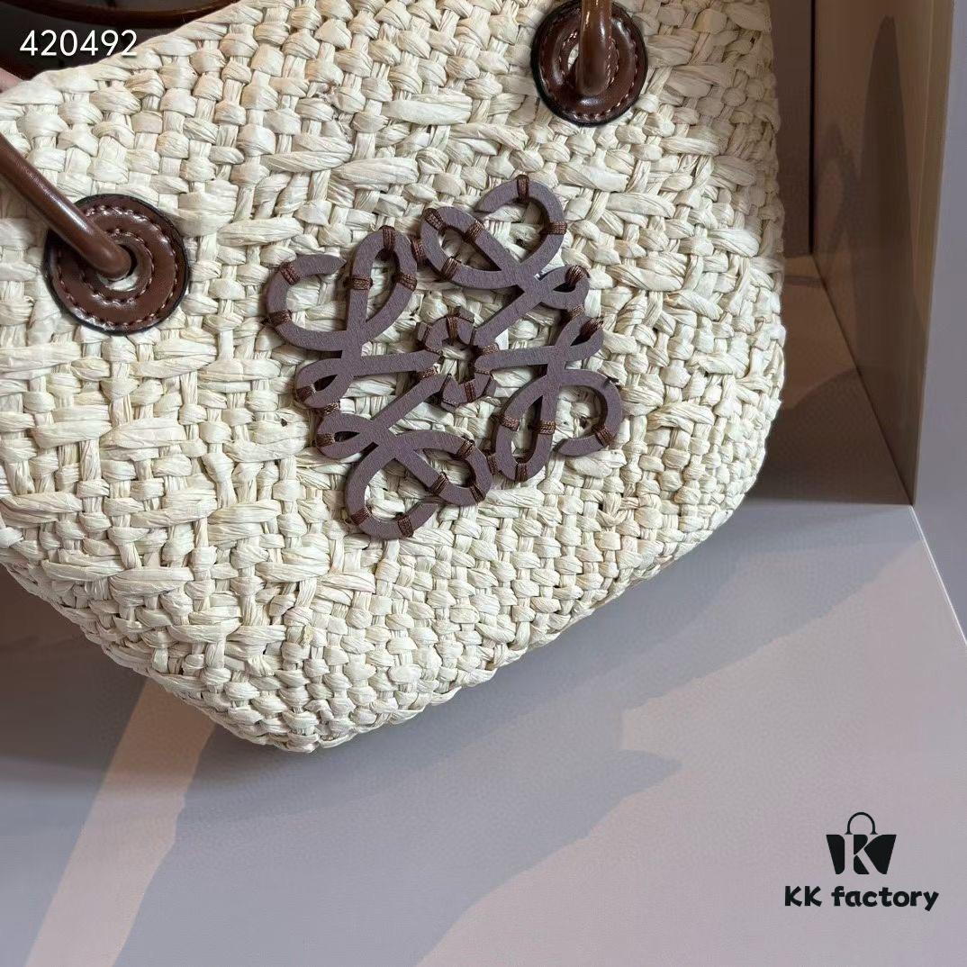 LOEWE Roewe Mini Straw Bag, Small Size, Essential for Beach Outings, 25*20cm