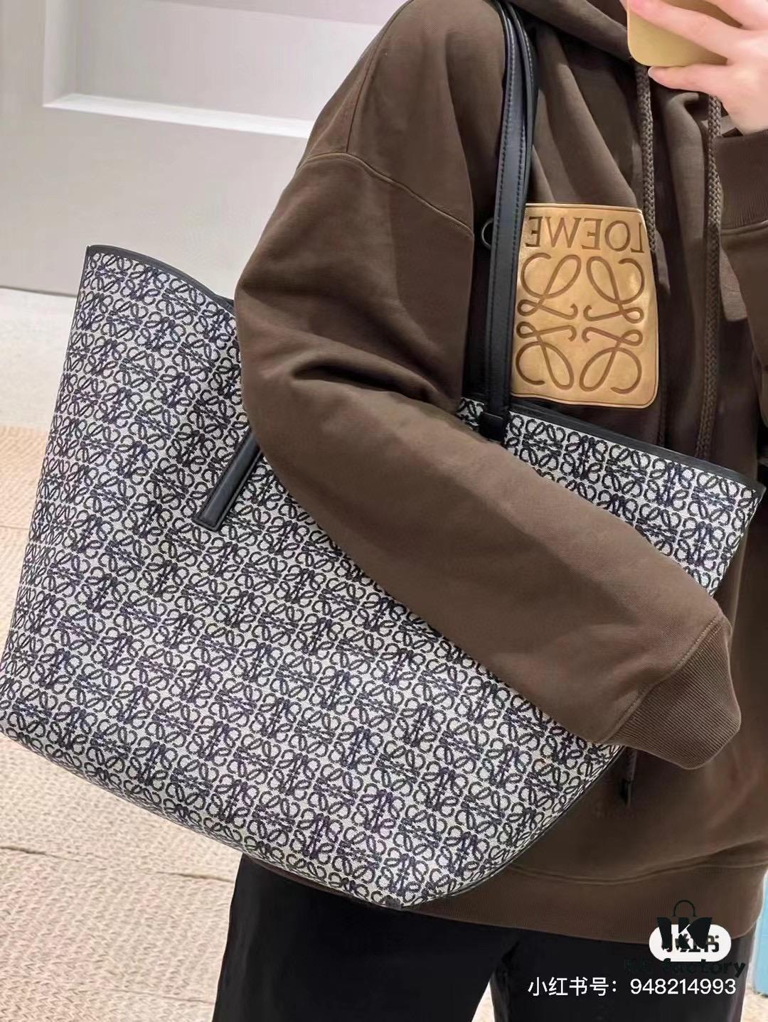 Loewe & T Tote Embroidered Jacquard Fabric with Leather — Shopping Bag