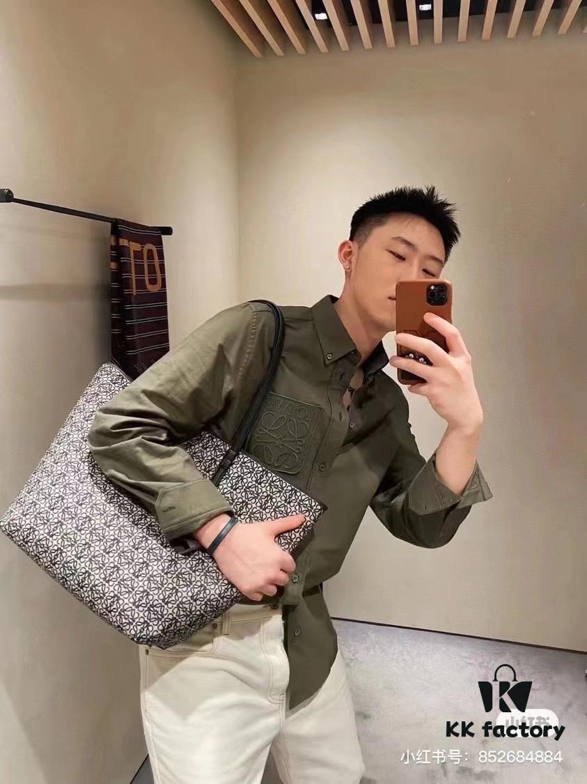 Loewe & T Tote Embroidered Jacquard Fabric with Leather — Shopping Bag