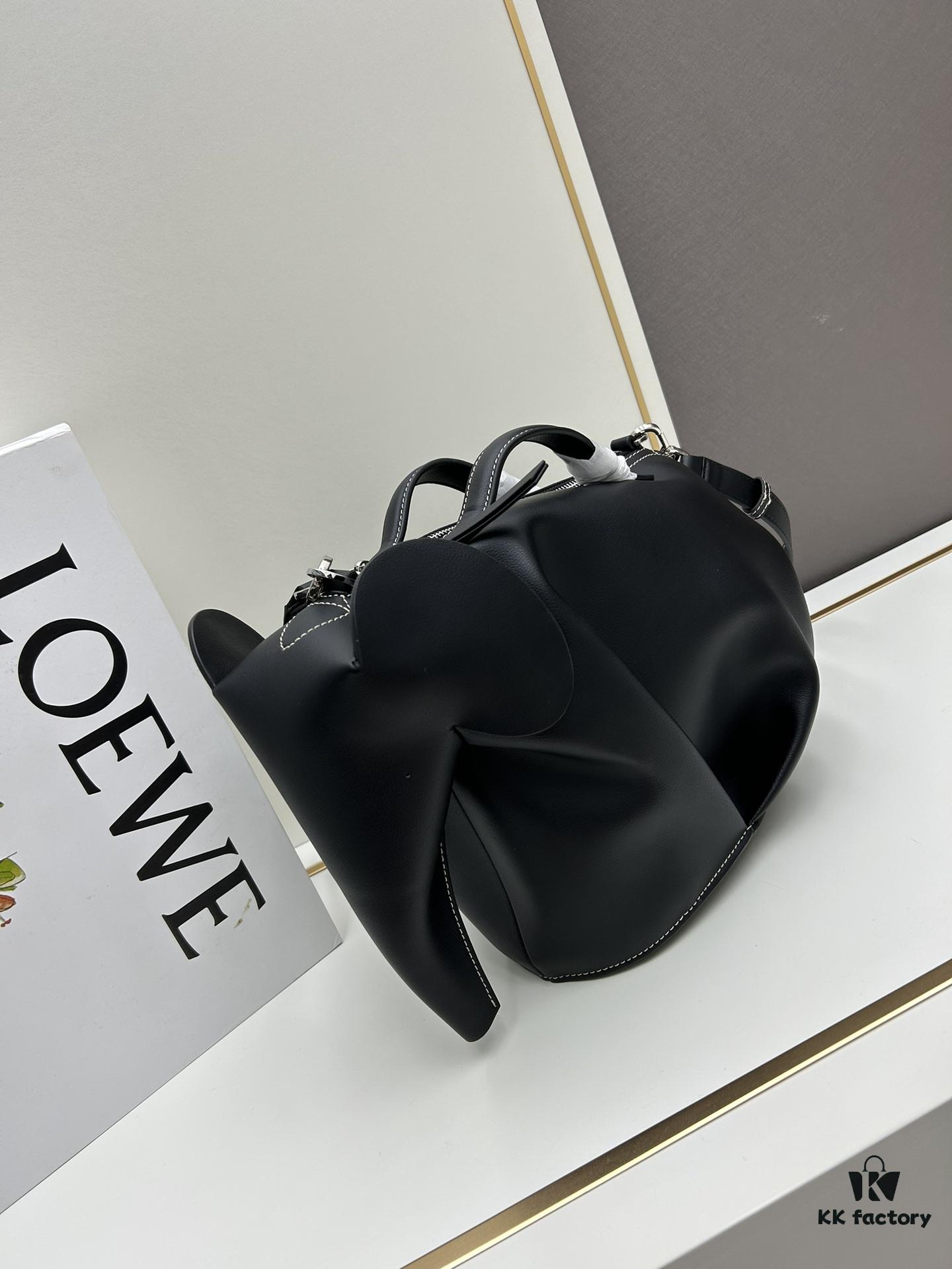 Loewe🌟 Classic Calfskin Elephant Handbag Arrived 👏