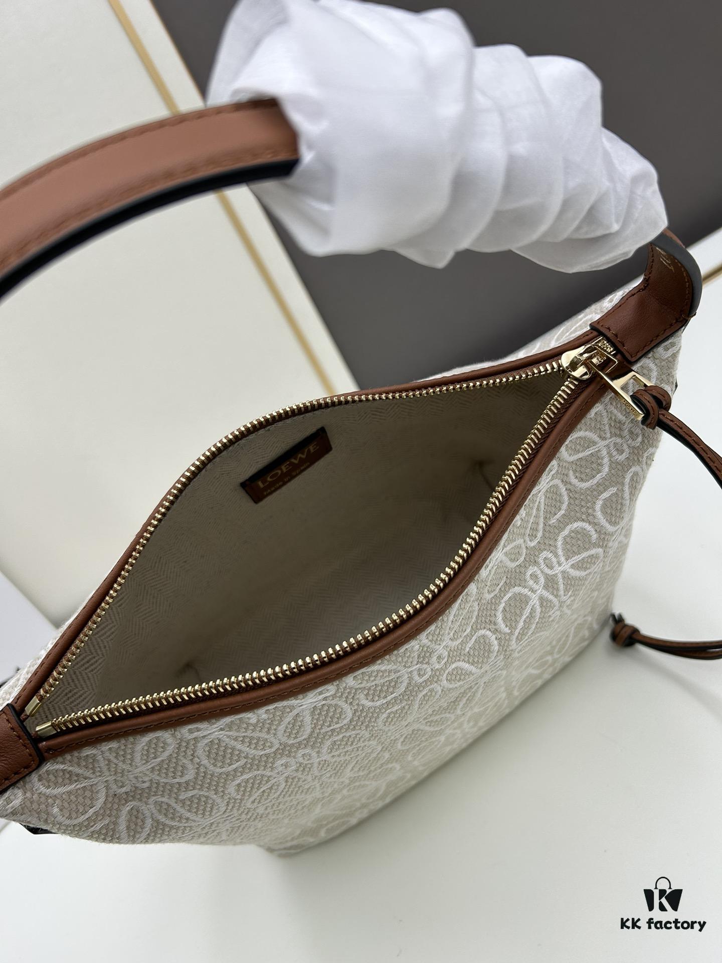 Small Loewe Cubi Vintage Floral Lunch Box Bag – Brown