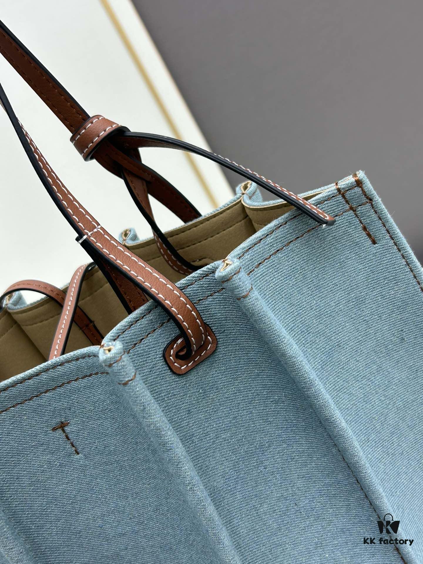 Loewe Shell Tote Mini Bag, Model S420280