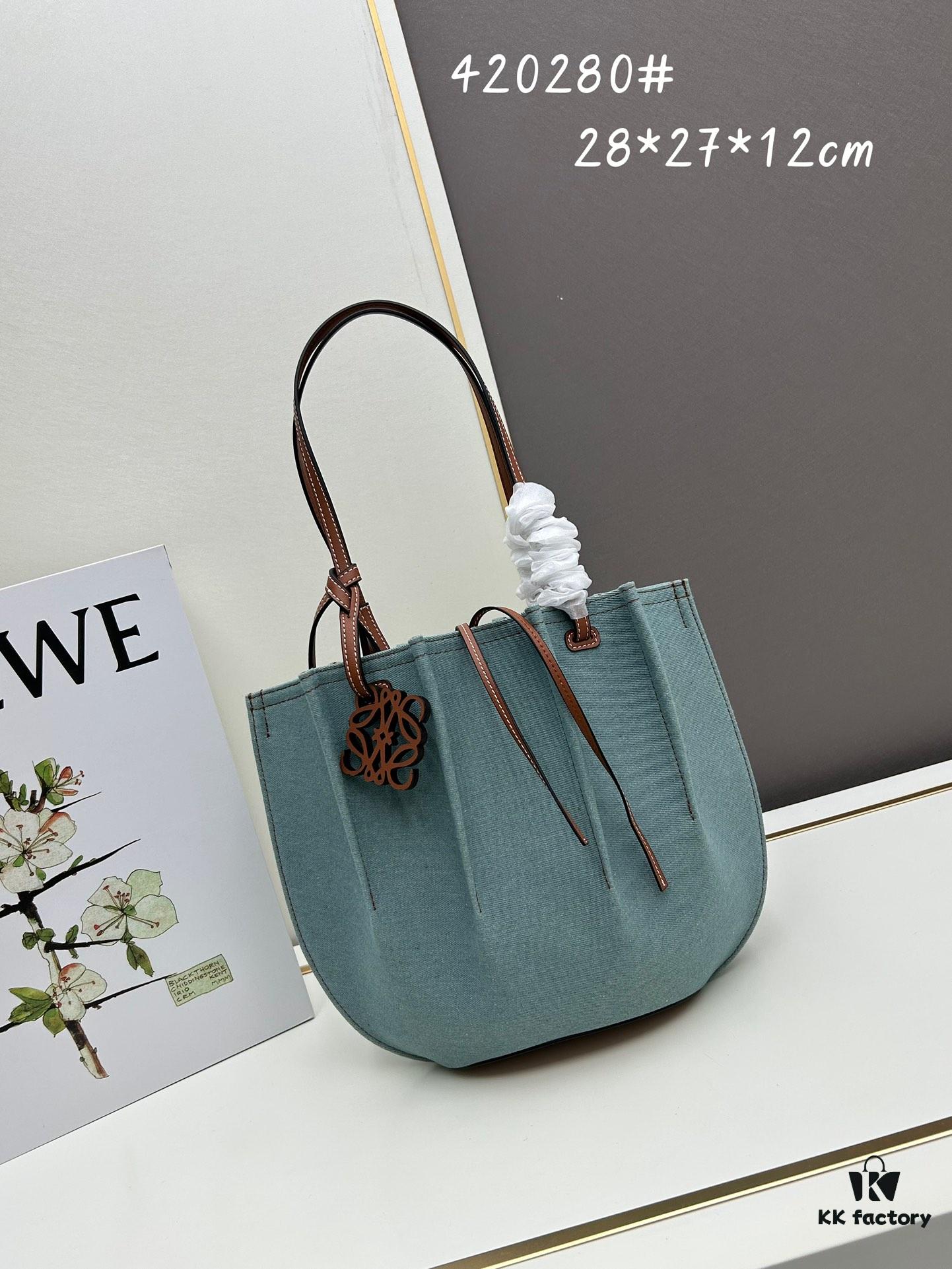 Loewe Shell Tote Mini Bag, Model S420280
