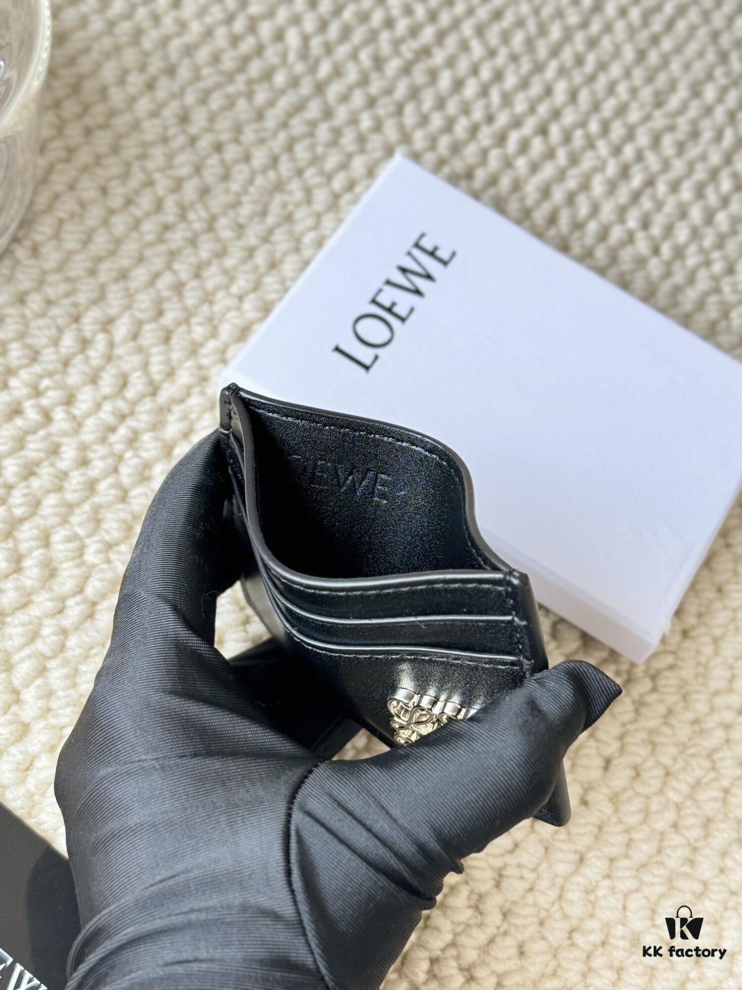 Loewe New Arrival Card Holder Restock! Metal Logo Version Now Available