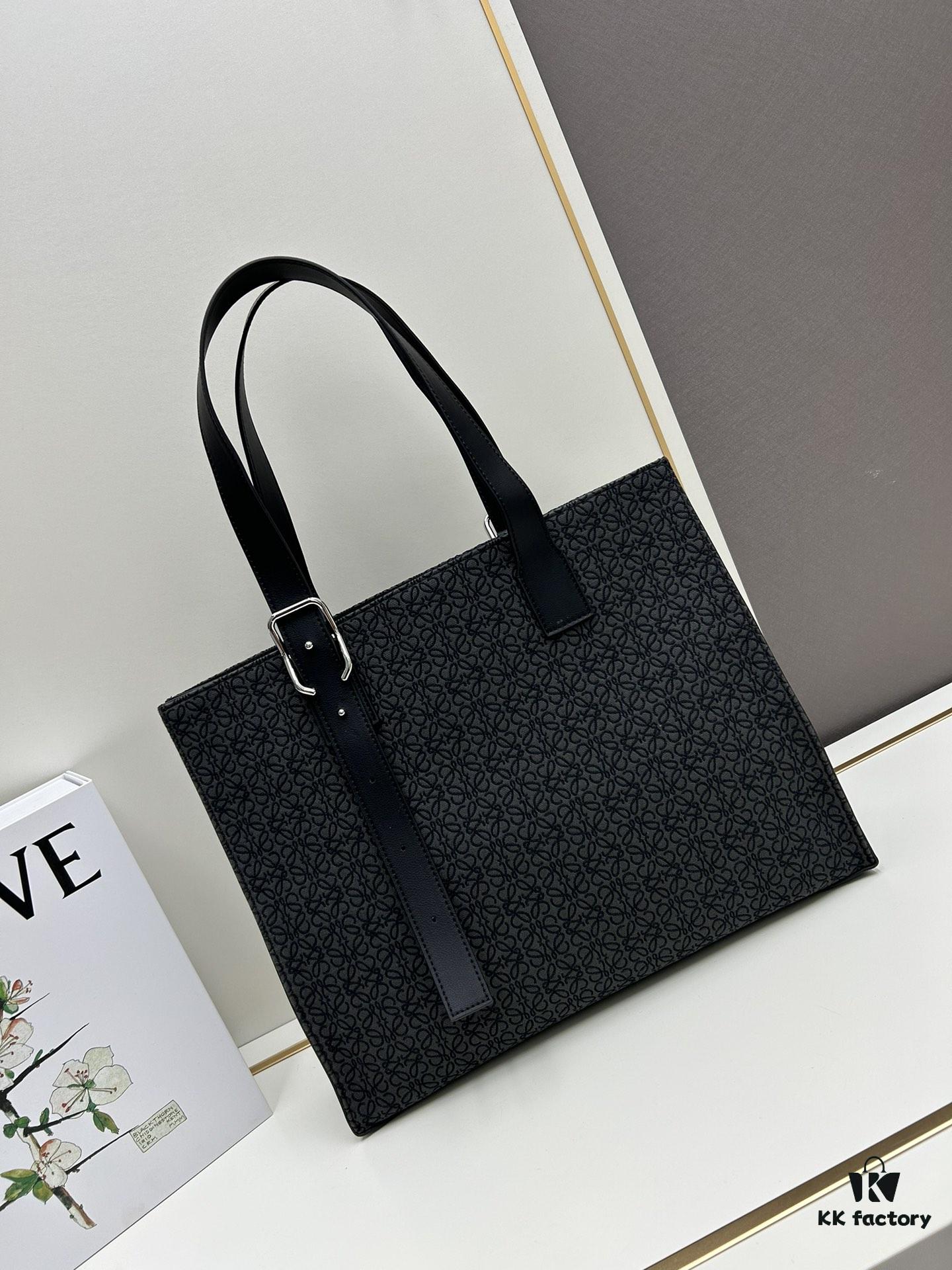 Leather and Fabric Loewe Buckle Tote Bag