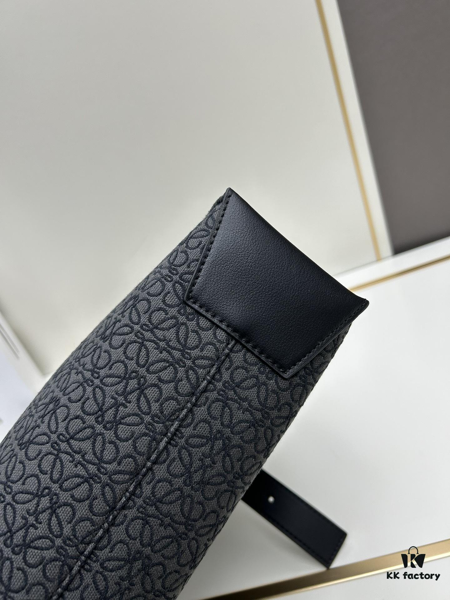 Leather and Fabric Loewe Buckle Tote Bag