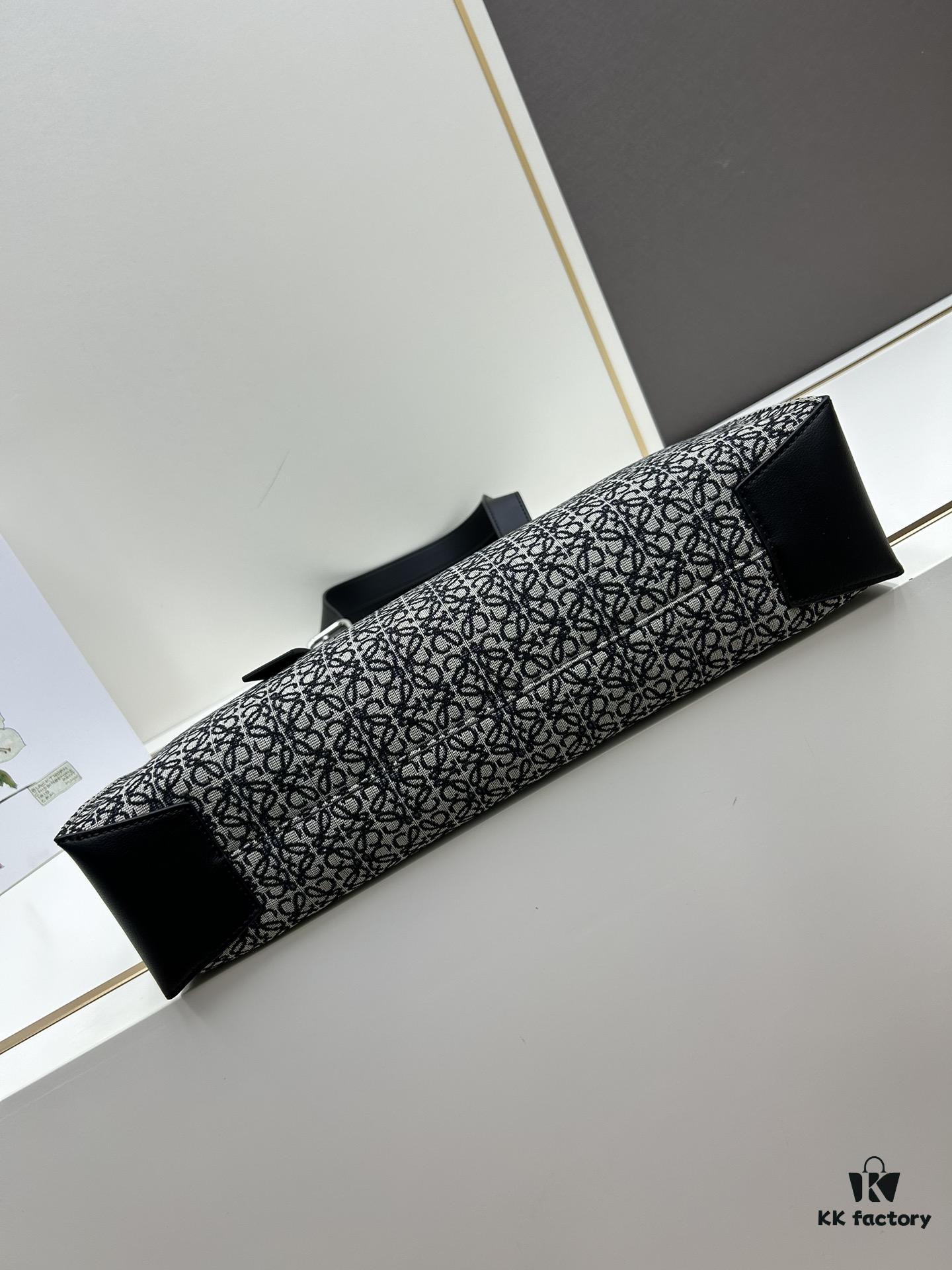 Leather and Fabric Loewe Buckle Tote Bag