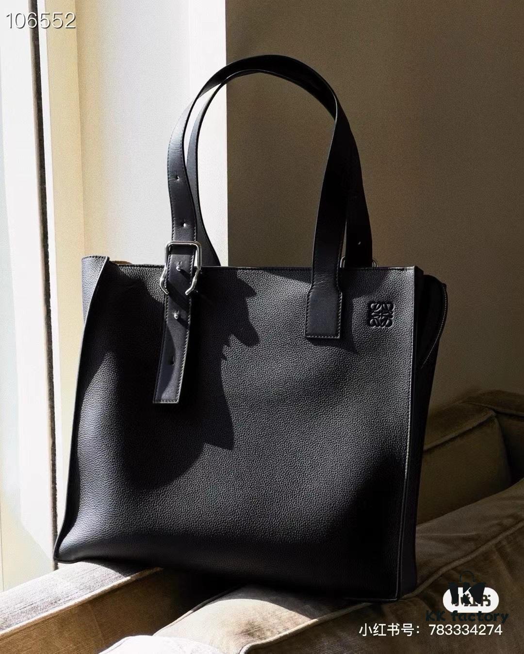 Loewe Buckle Tote Bag, New Zippered Version Men's Tote Bag Model 3050A