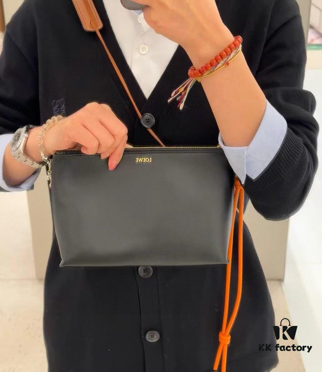 2024 New Arrival Knot T Shiny Nappa Leather Clutch Bag Model S3045