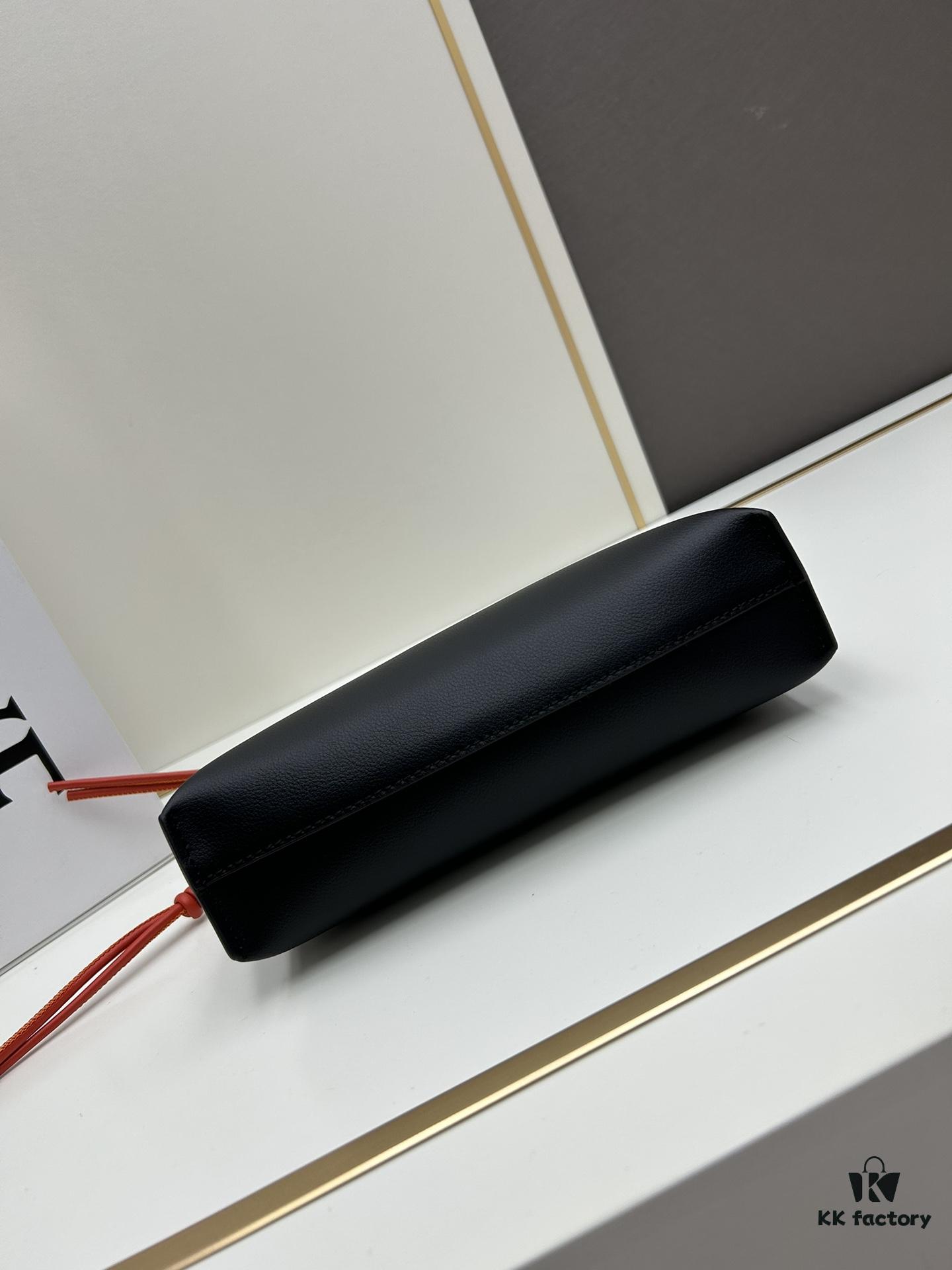 2024 New Arrival Knot T Shiny Nappa Calf Leather Clutch Bag Model S3045