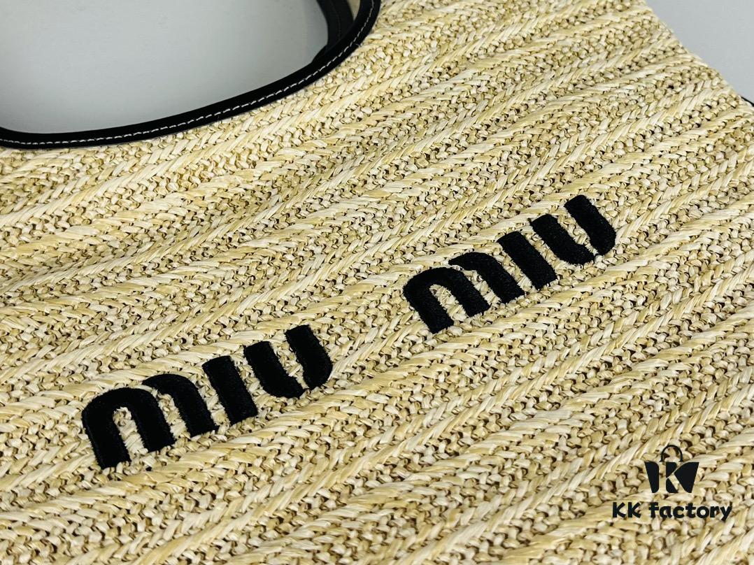 New Arrival Miu Miu Rattan Bag – Perfect for Everyday Use