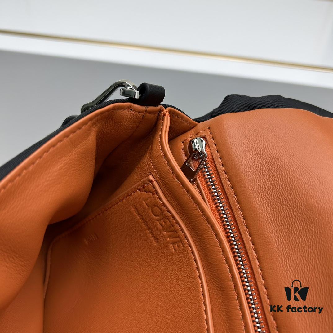 LOEWE Puffer Goya Bag in Nylon, Size 24-17-9