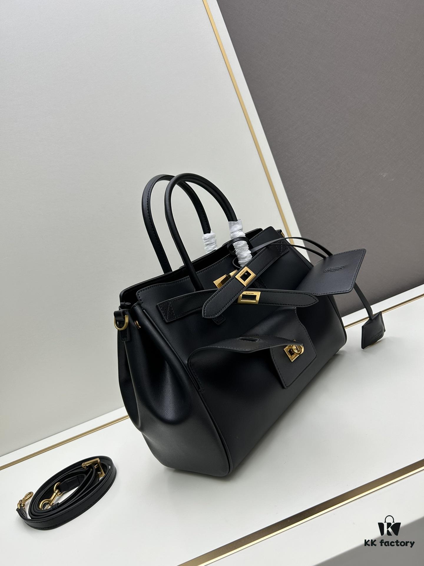 Vlog 🛍️ Details | Balenciaga Bel Air Minimalist and Stylish