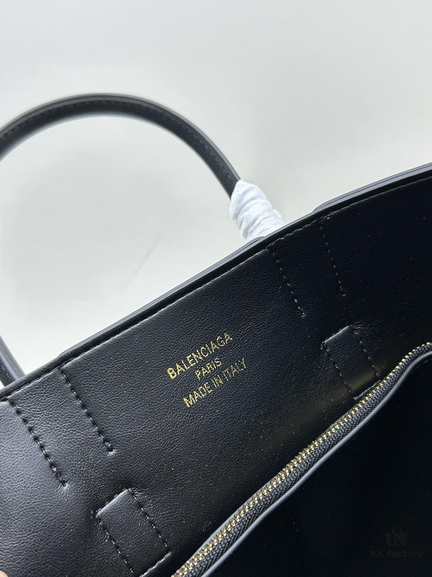 Vlog 🛍️ Details | Balenciaga Bel Air Minimalist and Stylish