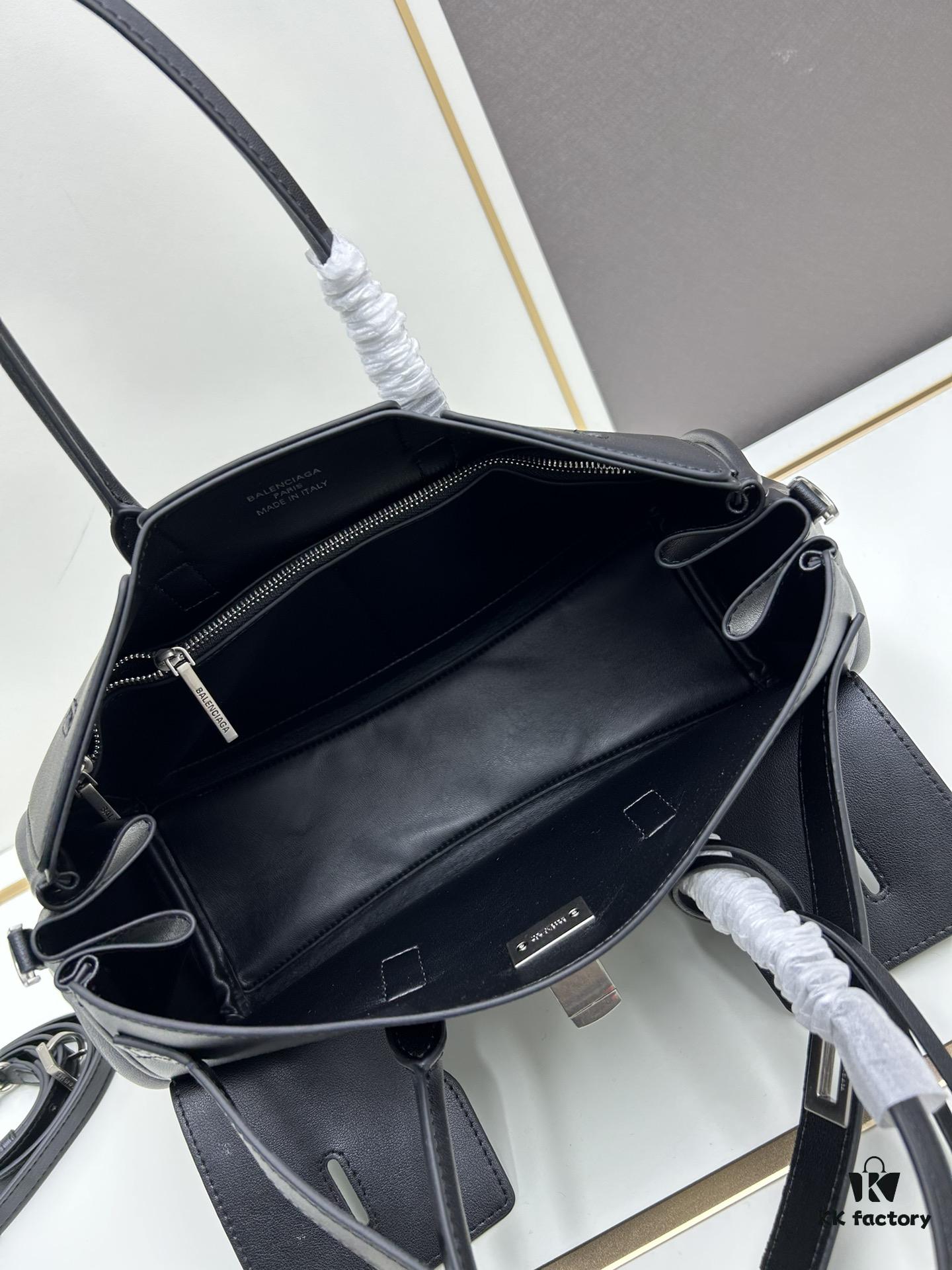 Vlog 🛍️ Details | Balenciaga Bel Air Minimalist and Stylish