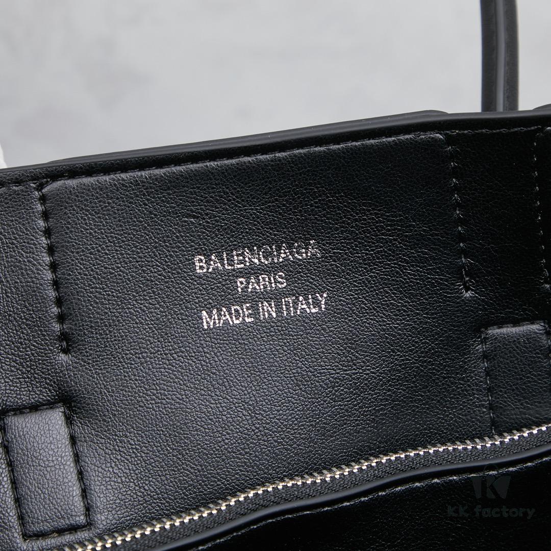 Vlog 🛍️ Details | Balenciaga Bel Air Minimalist and Stylish