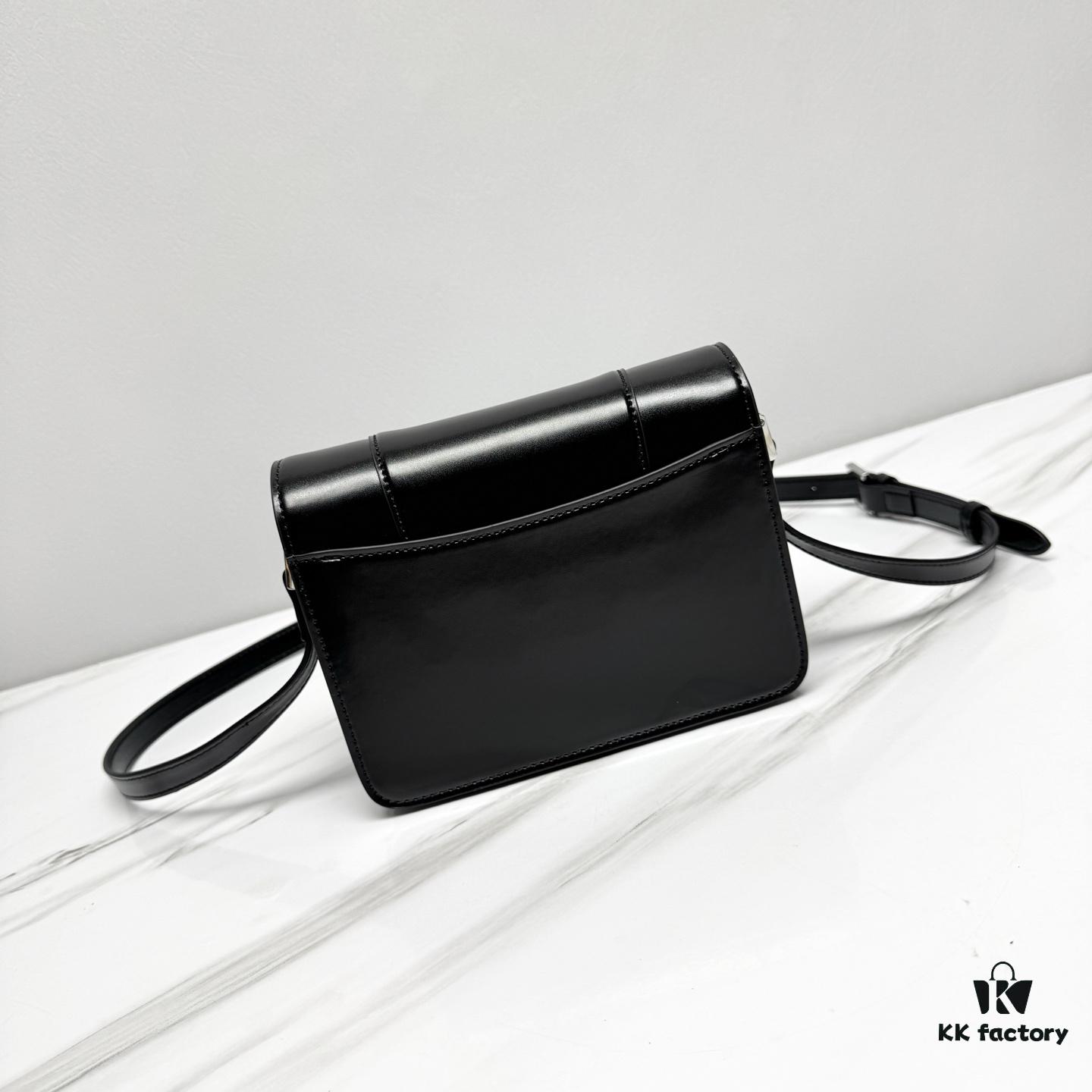 Balenciaga 2025SS Chiny Box Crossbody Bag, Small Size