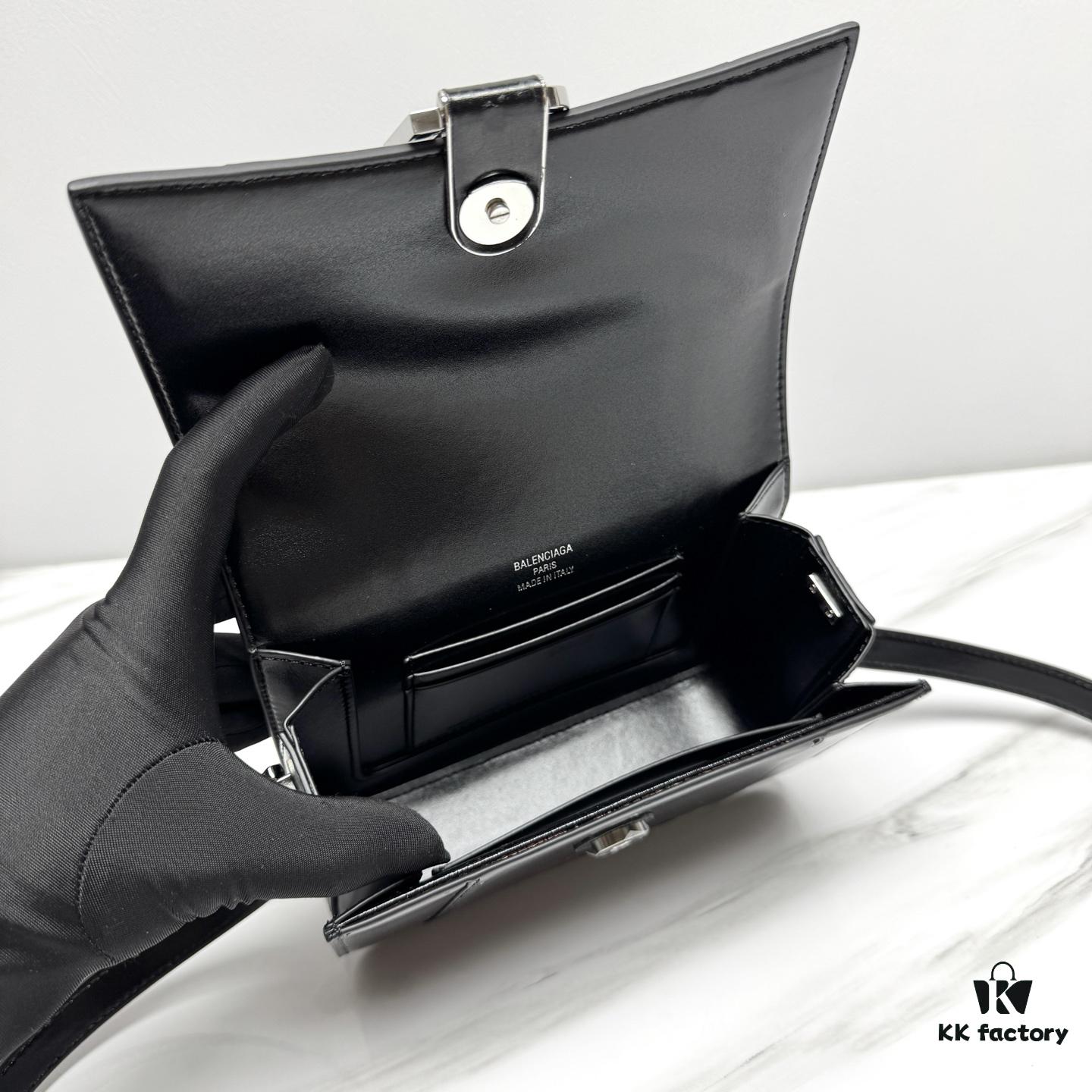 Balenciaga 2025SS Chiny Box Crossbody Bag, Small Size