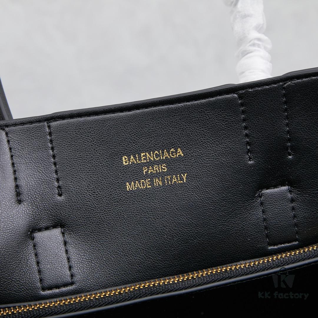 Vlog 🛍️ Details | Balenciaga Bel Air Minimalist and Stylish