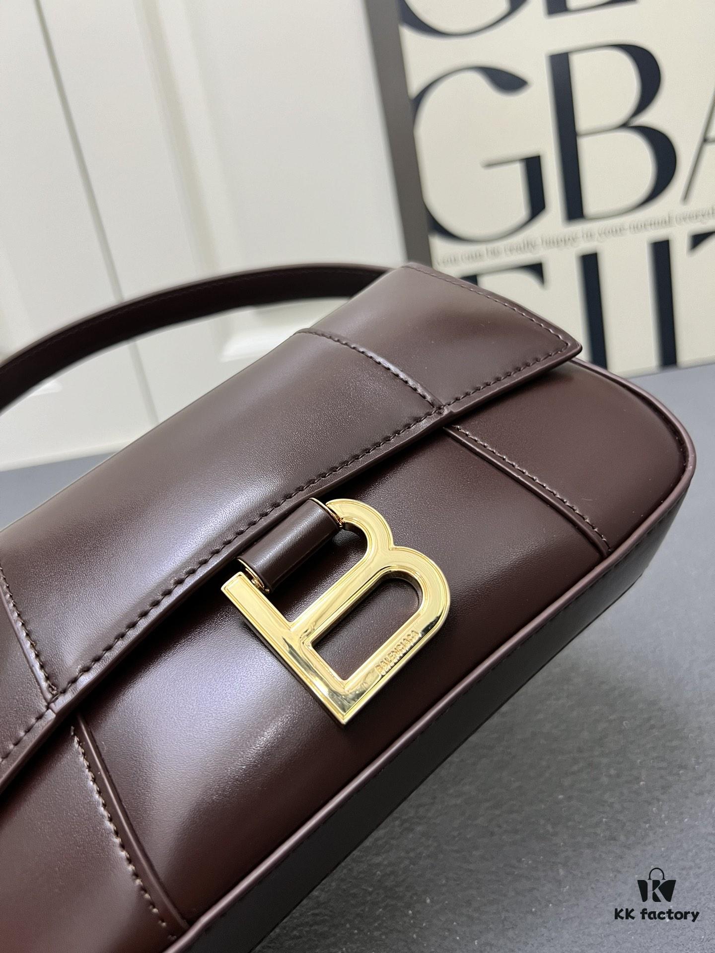 Genuine Top-Layer Cowhide Leather Bag 🎁 Balenciaga Paris, Size 23x13x4cm, 2025 New Arrival Niche Style Handbag 🛍️ Essential for Early Risers