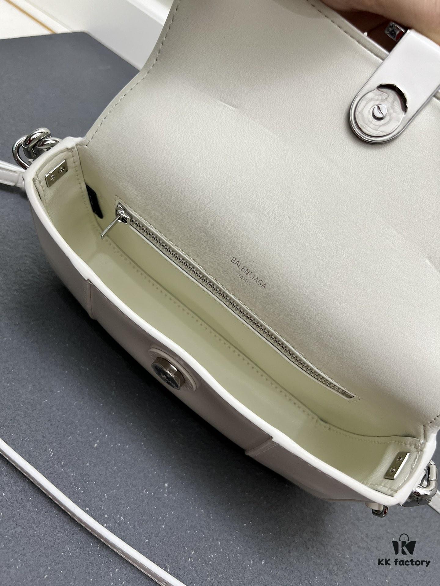 Genuine Top-Layer Cowhide Leather Bag 🎁 Balenciaga Paris, 23x13x4cm, 2025 New Arrival Niche Style Handbag 🛍️ Essential for Early Risers