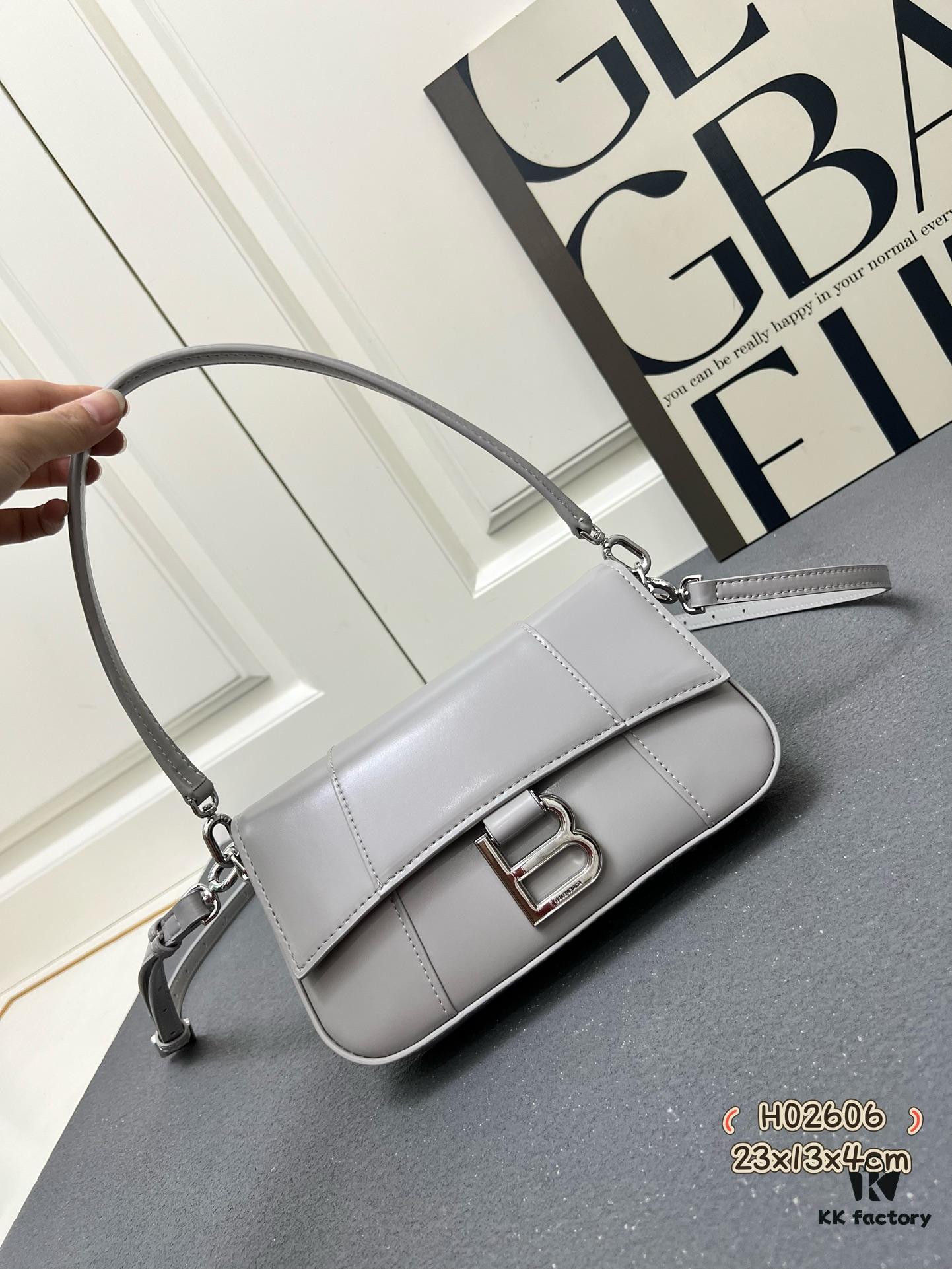 Top Grain Leather Bag 🎁 Balenciaga Paris, Size 23x13x4cm, 2025 New Arrival Niche Style, Must-Have for Early Risers ||| 🌟 Looking for a highly stylish and unique bag? Check out this 2025 new arrival!