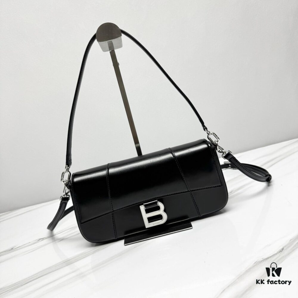 In Stock‼️ Large Size [Black-Silver Plain Weave] BALENCIAGO Hourglass Crossbody Bag