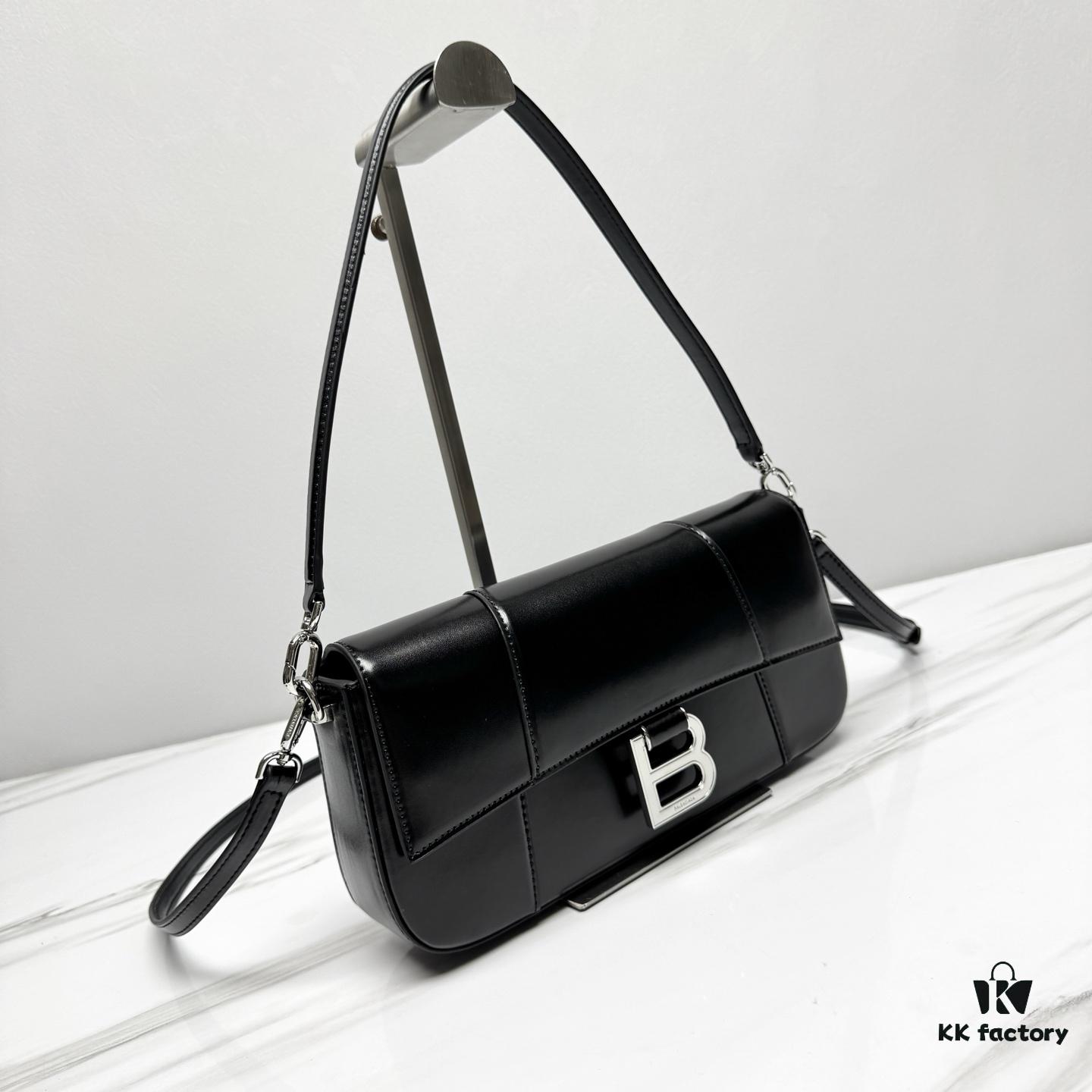 In Stock‼️ Large Size [Black-Silver Plain Weave] BALENCIAGO Hourglass Crossbody Bag