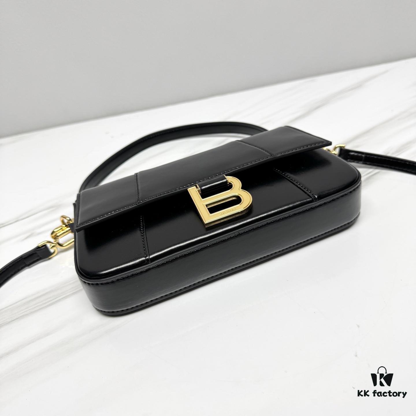In Stock! Small Size [Black and Gold Plain Texture] BALENCIAGA Hourglass Crossbody Bag