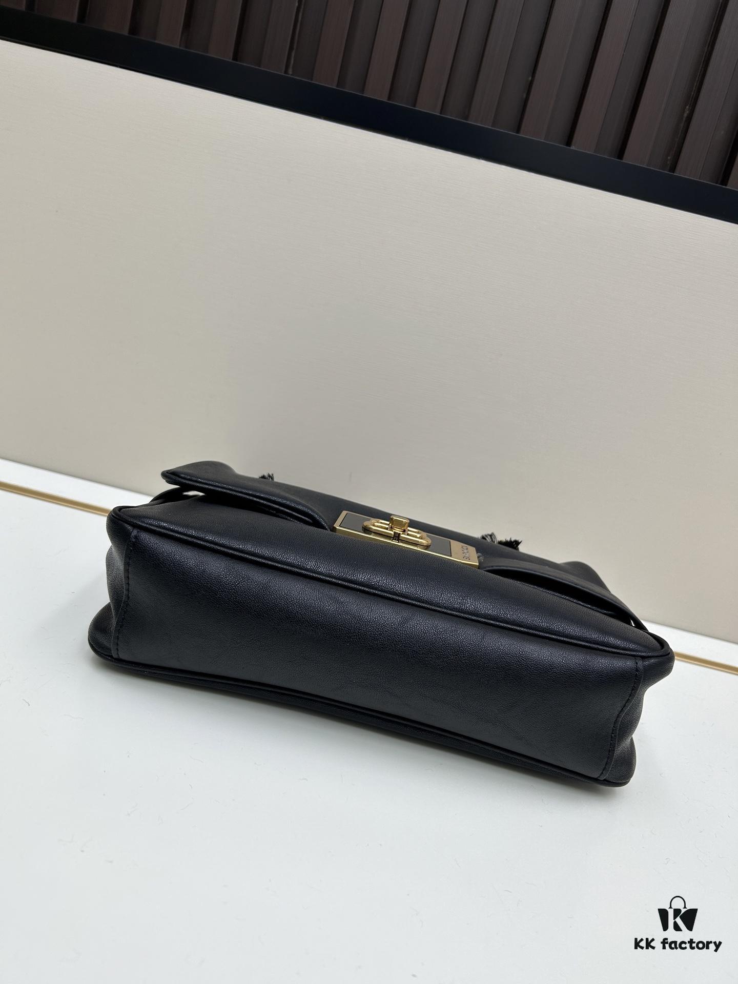 Small Size 💰 Luxury Commuter Bag 💜 A Cool Item Worth Having, Made of Imported Full-Grain Leather