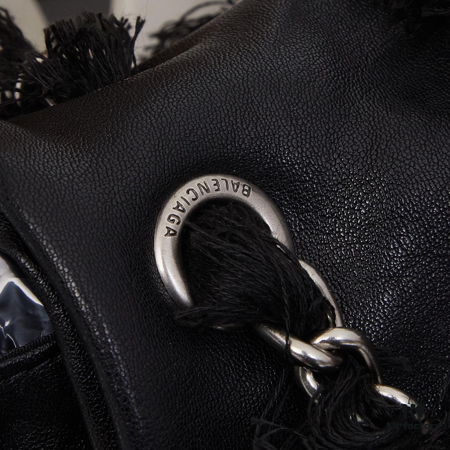 Large Size Luxury Commuter Bag 💜 Cool Must-Have Item, Imported Full-Grain Leather