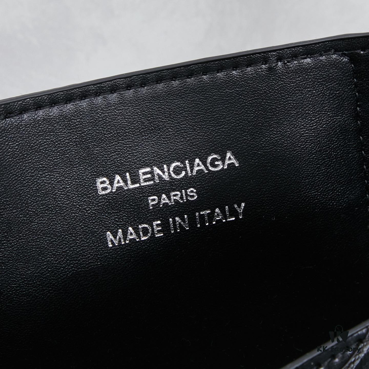 Large Paris Fashion 2025 Sky-High Balenciaga Belair Carry All Handbag