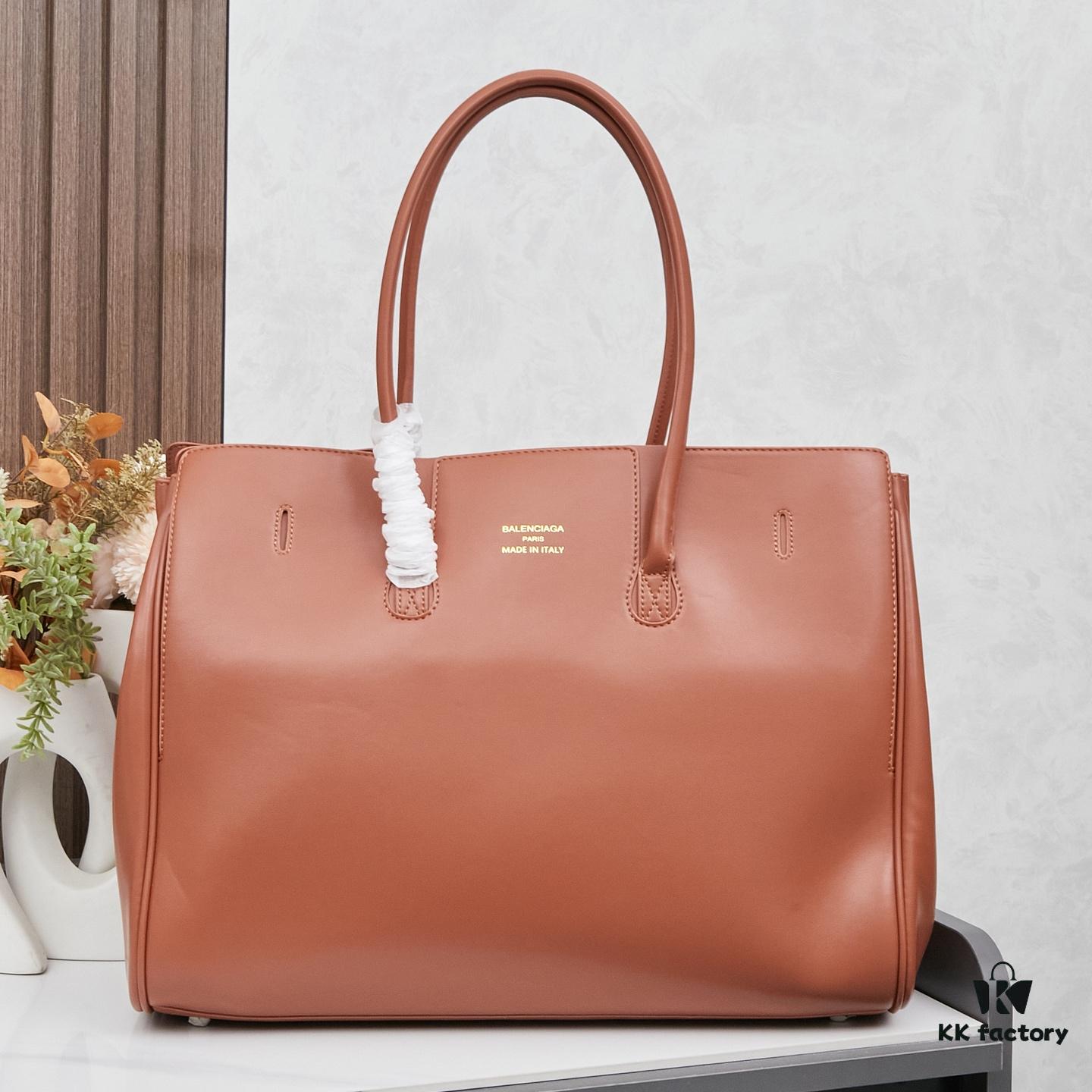 Large Size BALENCIAGA 2025 Belair Carry All Handbag