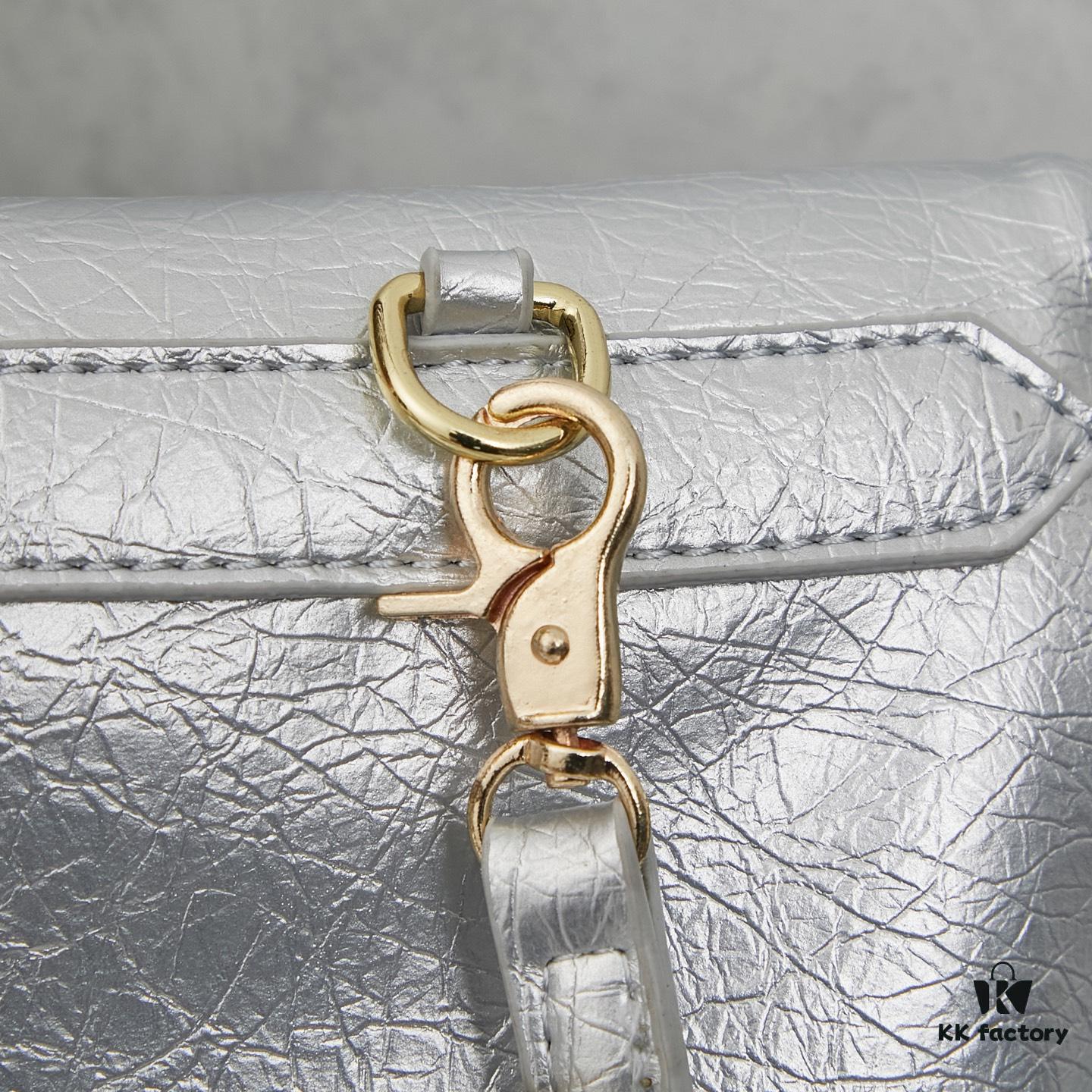 Balenciaga Motorcycle Bag #VintageBag No Repeats, Daily Outfit# Size 31x18 Model 6844