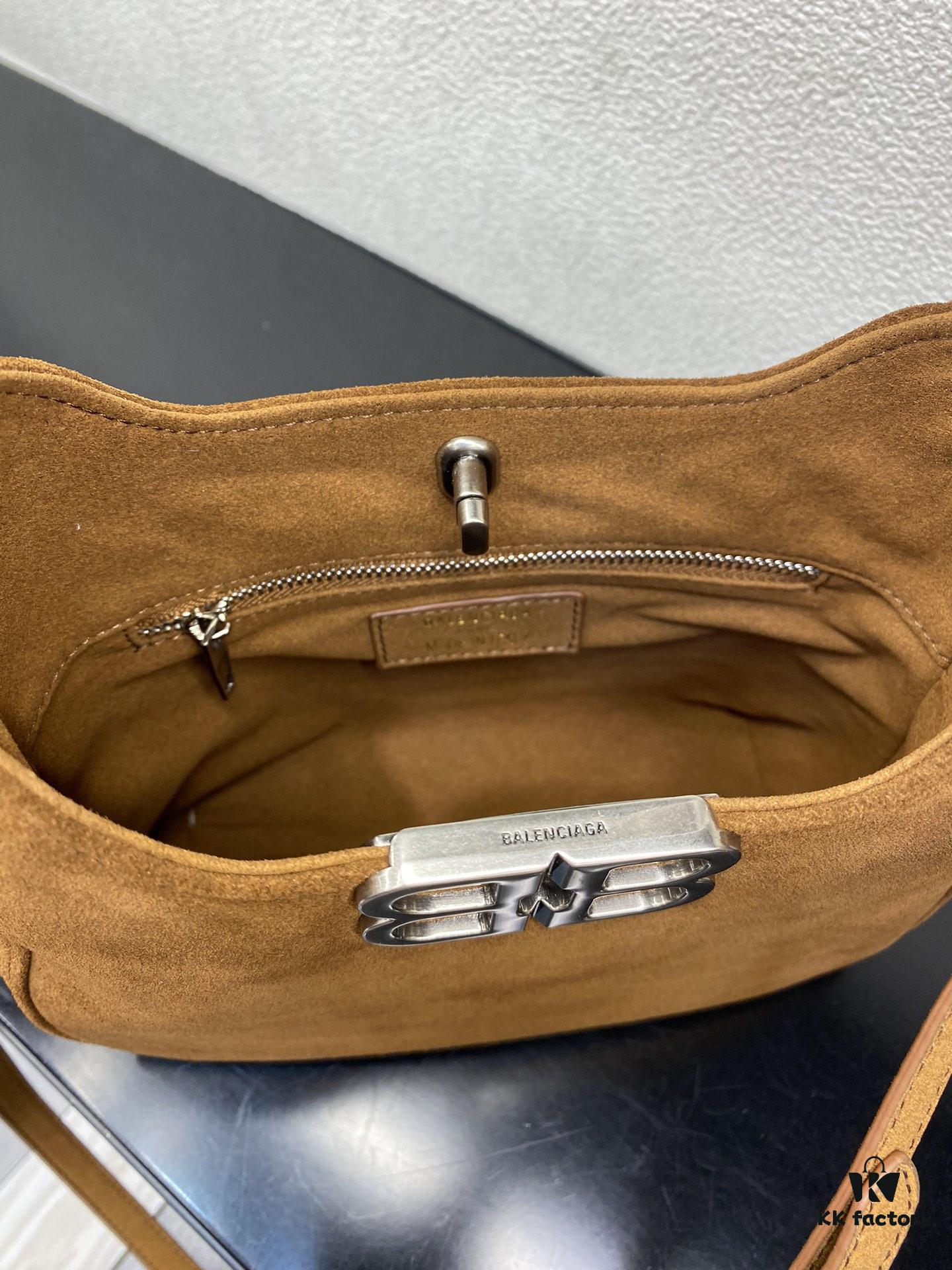 Balenciaga Saffiano Hobo Bag, Small 5058 – Luxurious and Versatile for Fall/Winter