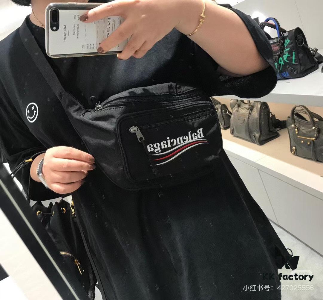 Balenciaga Fashion Waist Bag Makes You the Street Style Star